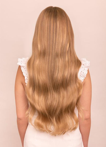 24 Inch Deluxe Clip in Hair Extensions #18 Golden Blonde