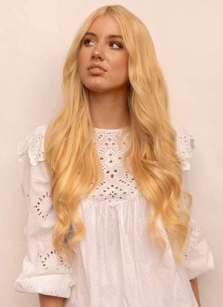 24 Inch Deluxe Clip in Hair Extensions #27/613 Blonde Mix